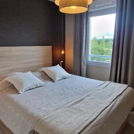 2 Pieces Cosy Au Calme Climatise 3 Etoiles *